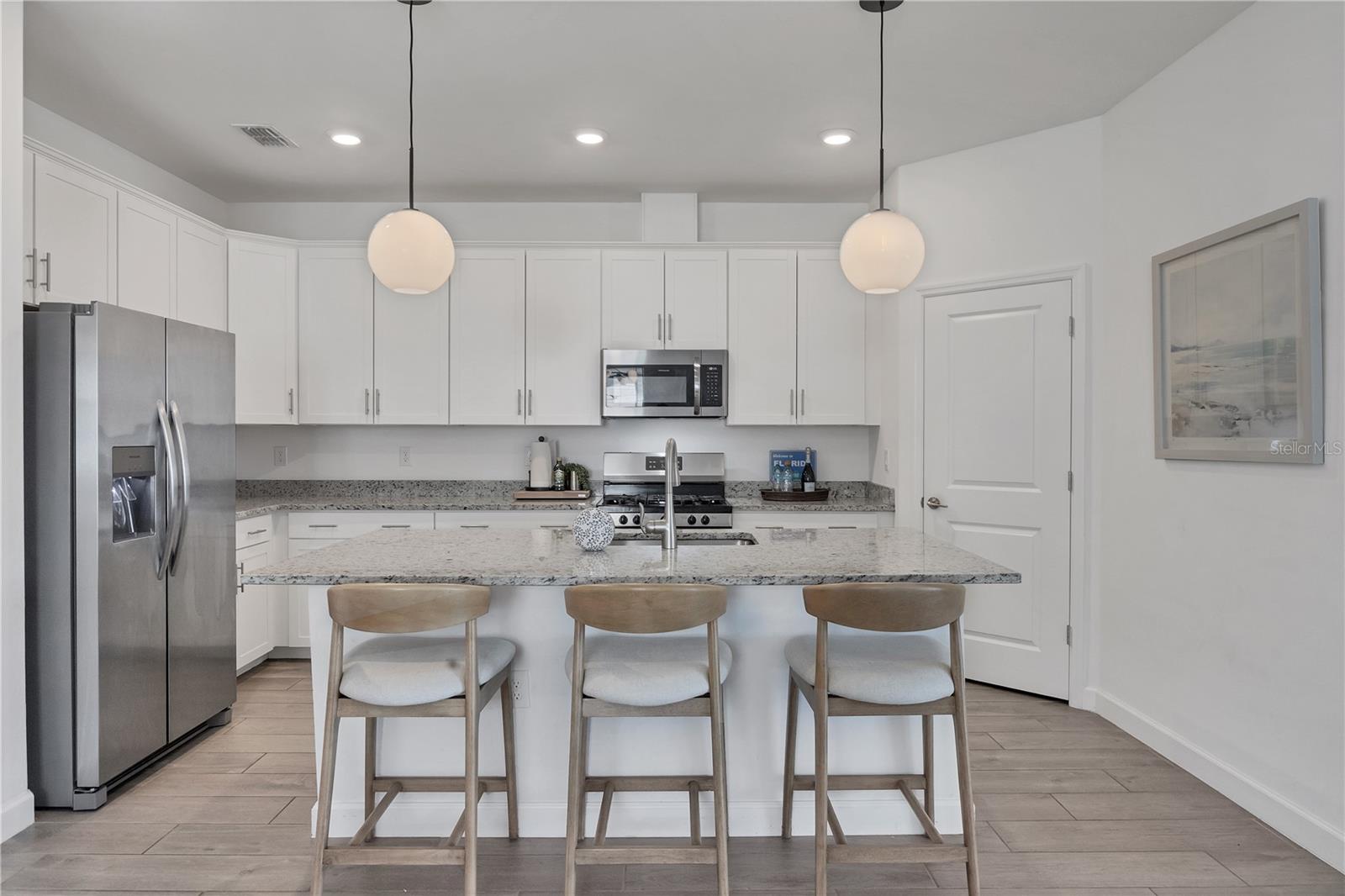 15716 BAREFOOT BEACH DR — photo 7