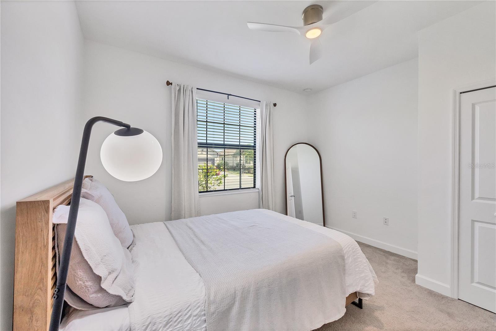 15716 BAREFOOT BEACH DR — photo 14