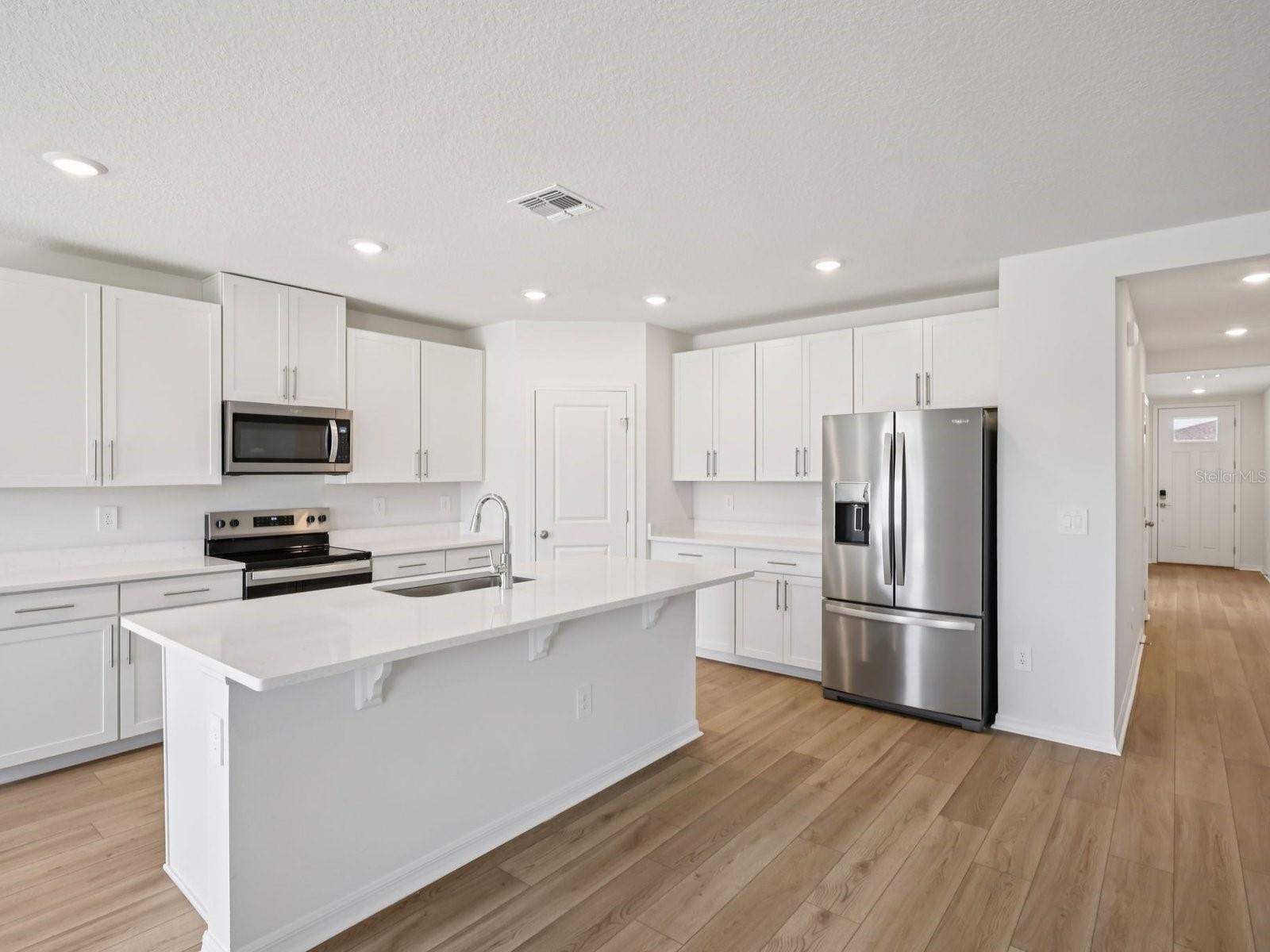 10425 ABUNDANCE GROVE WAY — photo 7