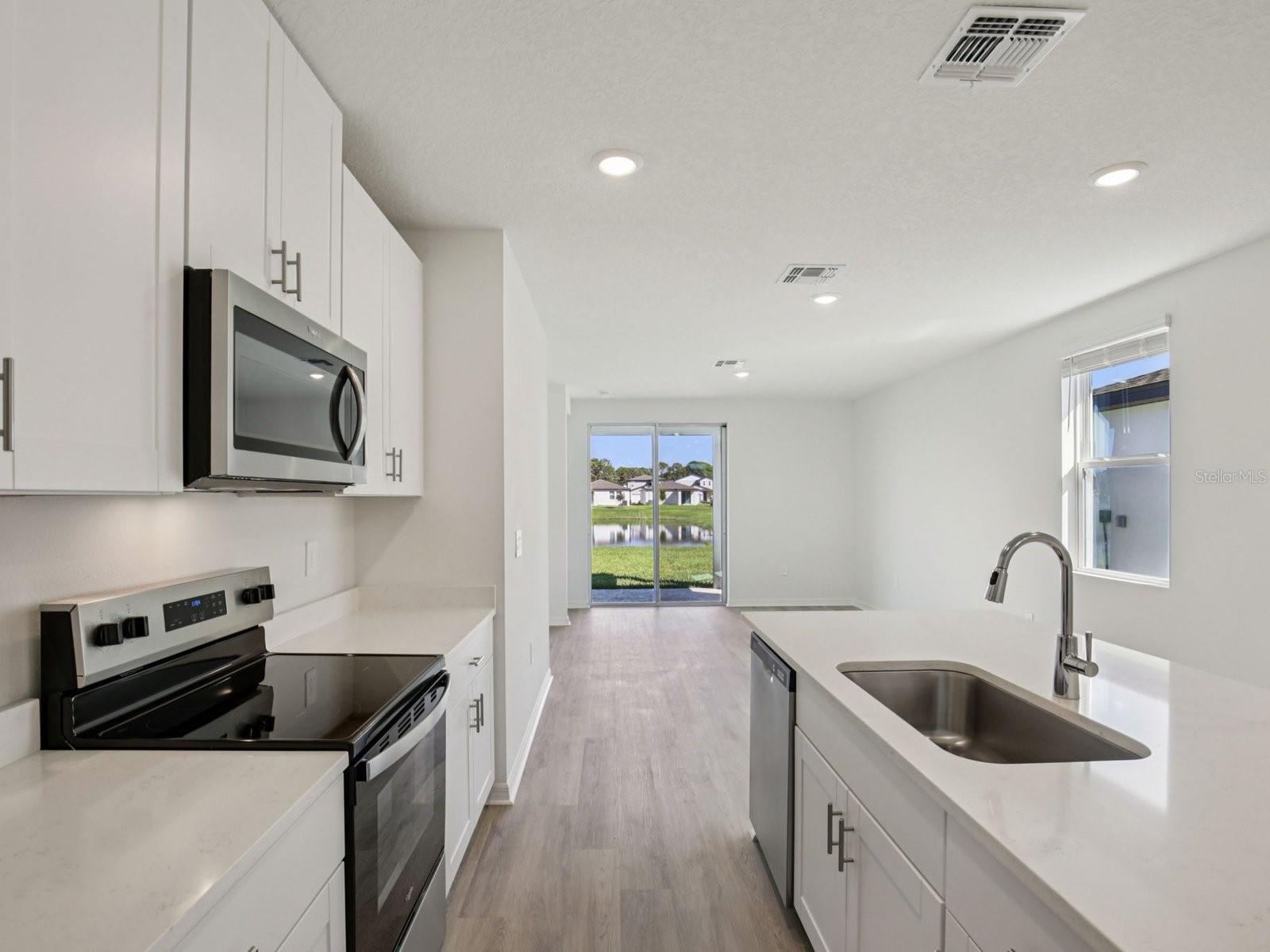 11255 BELLEWOOD TER — photo 8