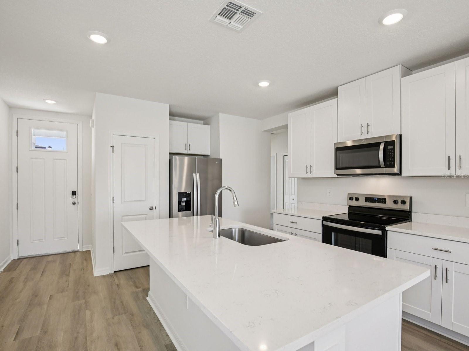 11255 BELLEWOOD TER — photo 3