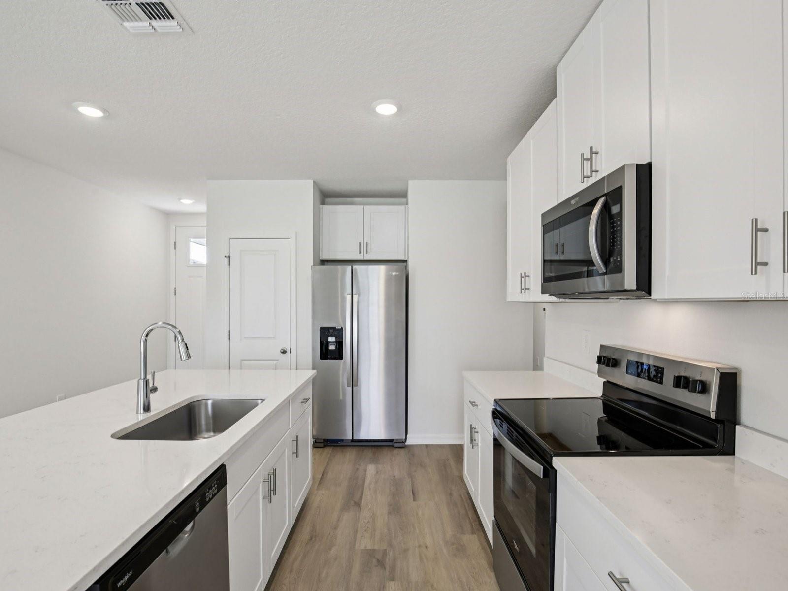 11255 BELLEWOOD TER — photo 5