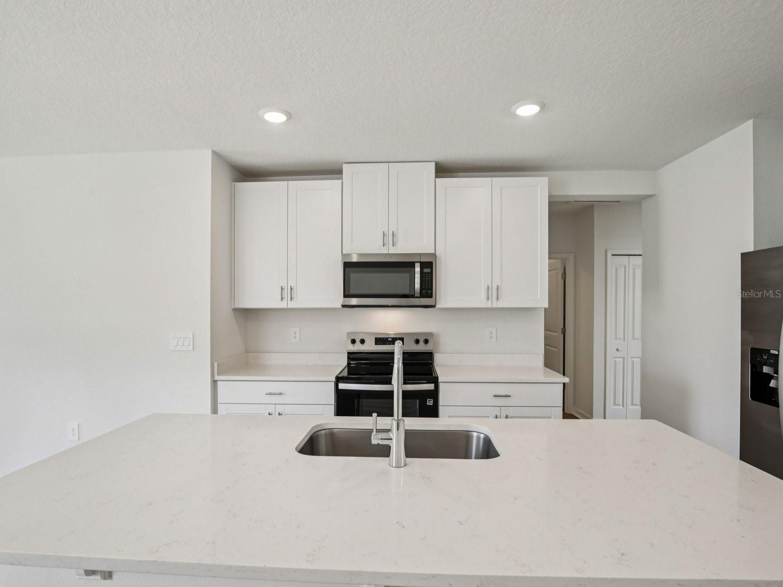 11321 BELLEWOOD TER — photo 13