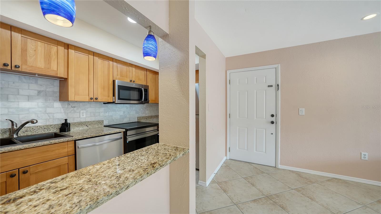 631 N ORANGE AVE #208 — photo 9