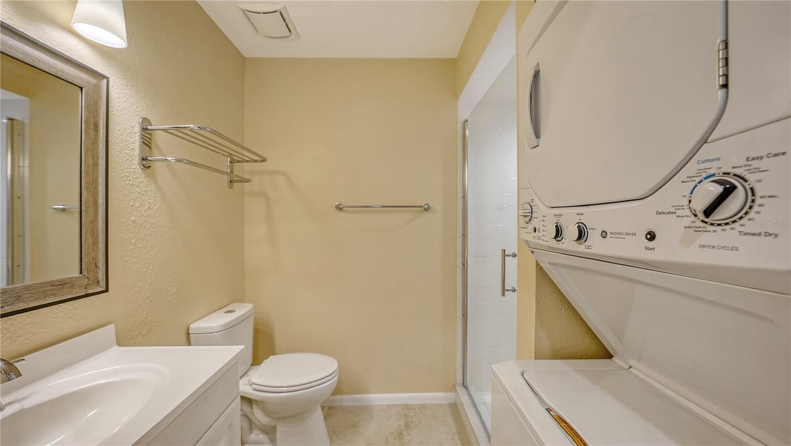631 N ORANGE AVE #208 — photo 20