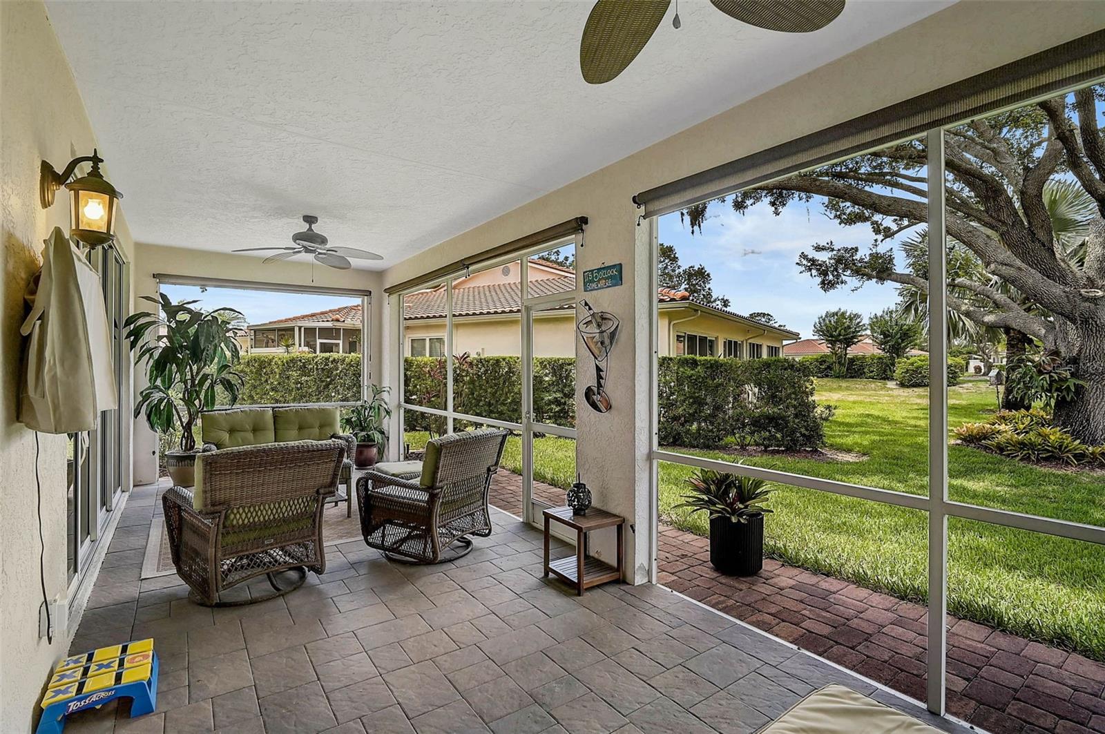 7341 GOLF POINTE CIR — photo 36