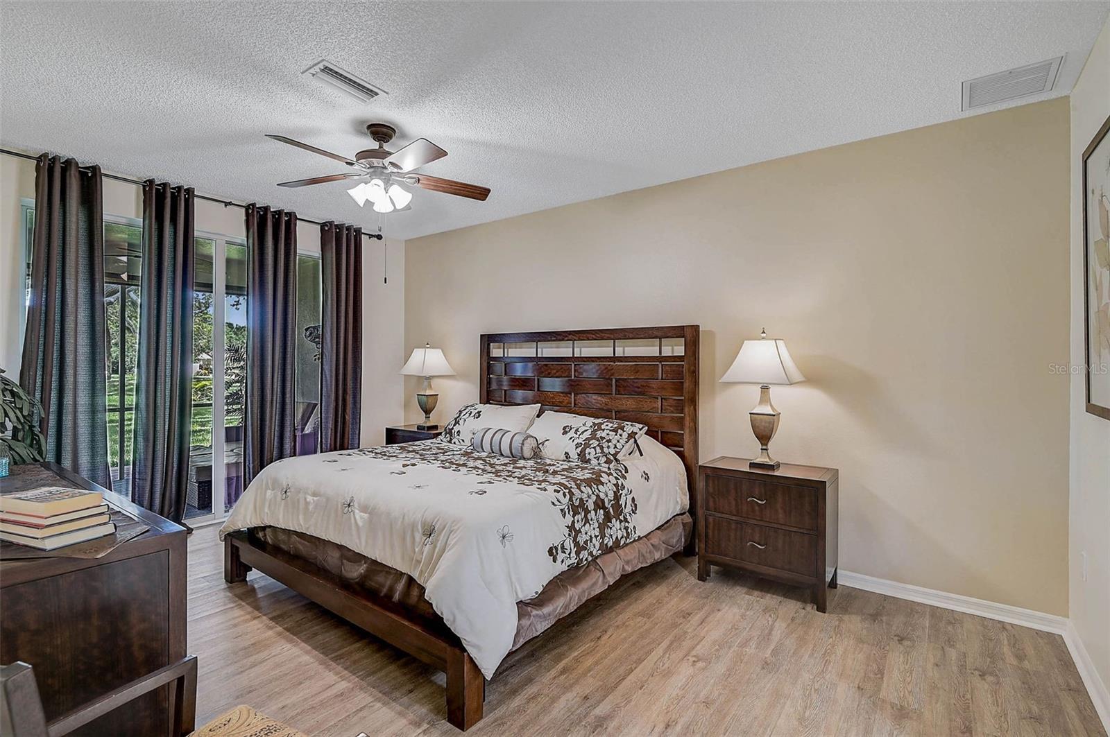 7341 GOLF POINTE CIR — photo 21