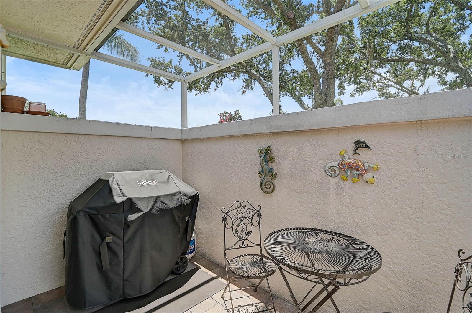 7341 GOLF POINTE CIR — photo 31