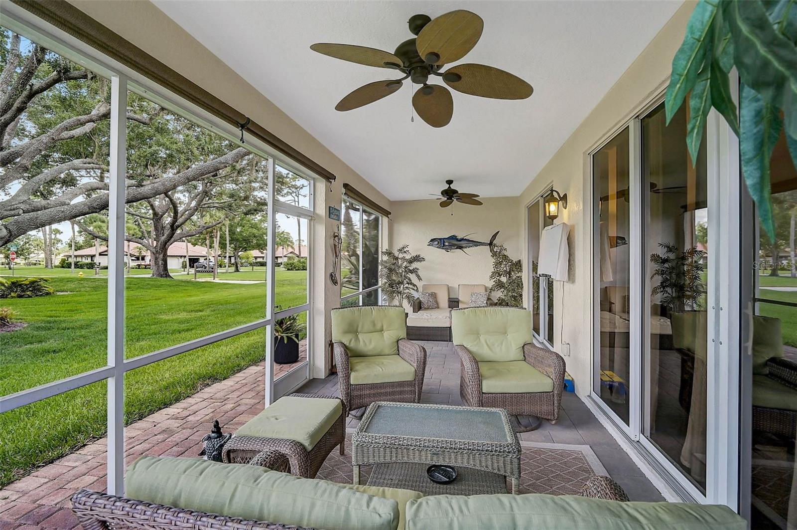 7341 GOLF POINTE CIR — photo 34