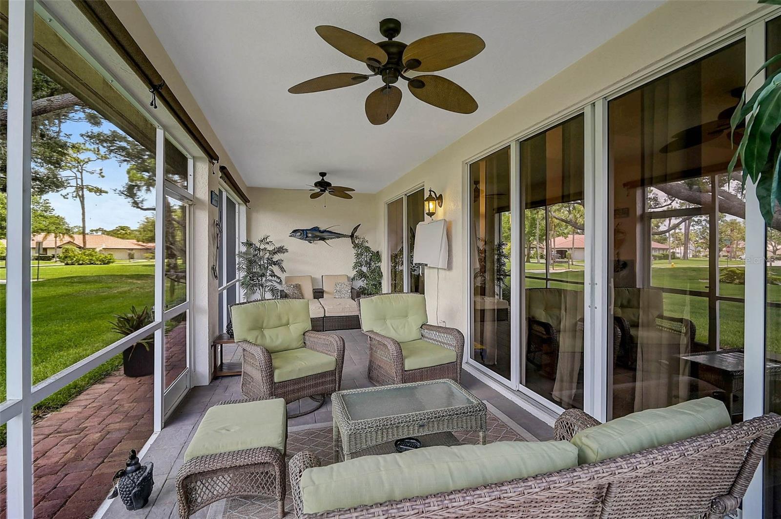 7341 GOLF POINTE CIR — photo 33