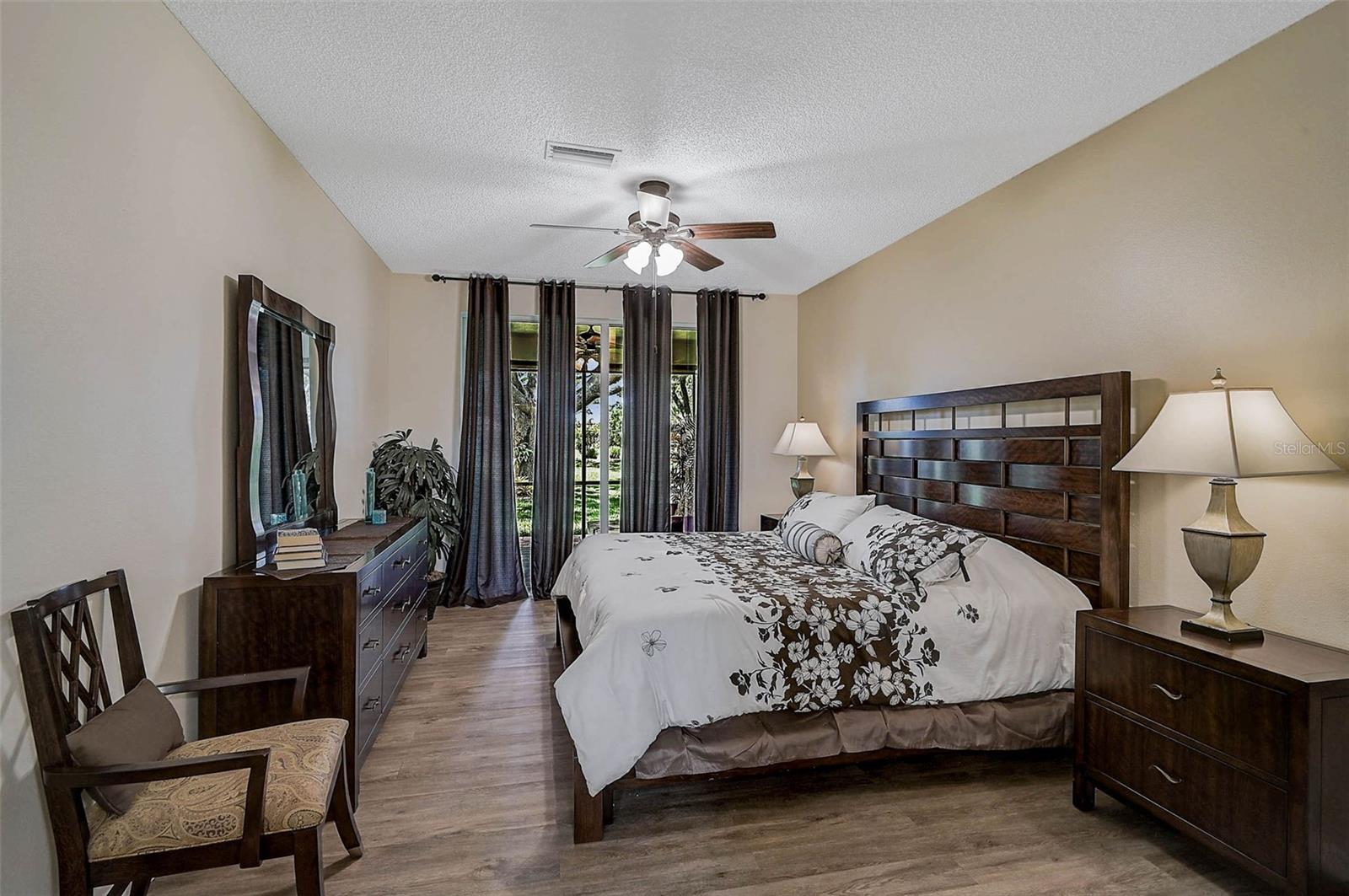 7341 GOLF POINTE CIR — photo 20