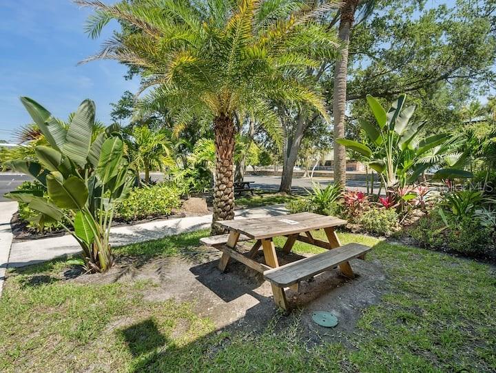 7150 N TAMIAMI TRL #S-613 — photo 31