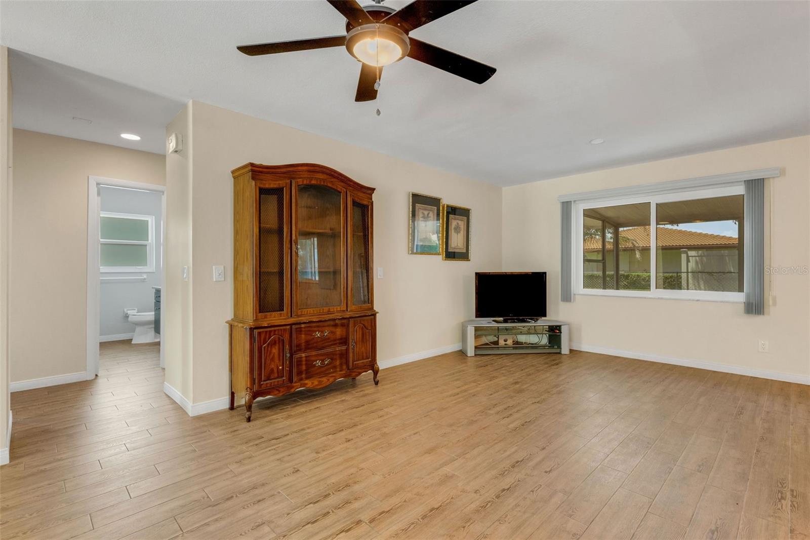 6328 GEORGIA AVE — photo 11