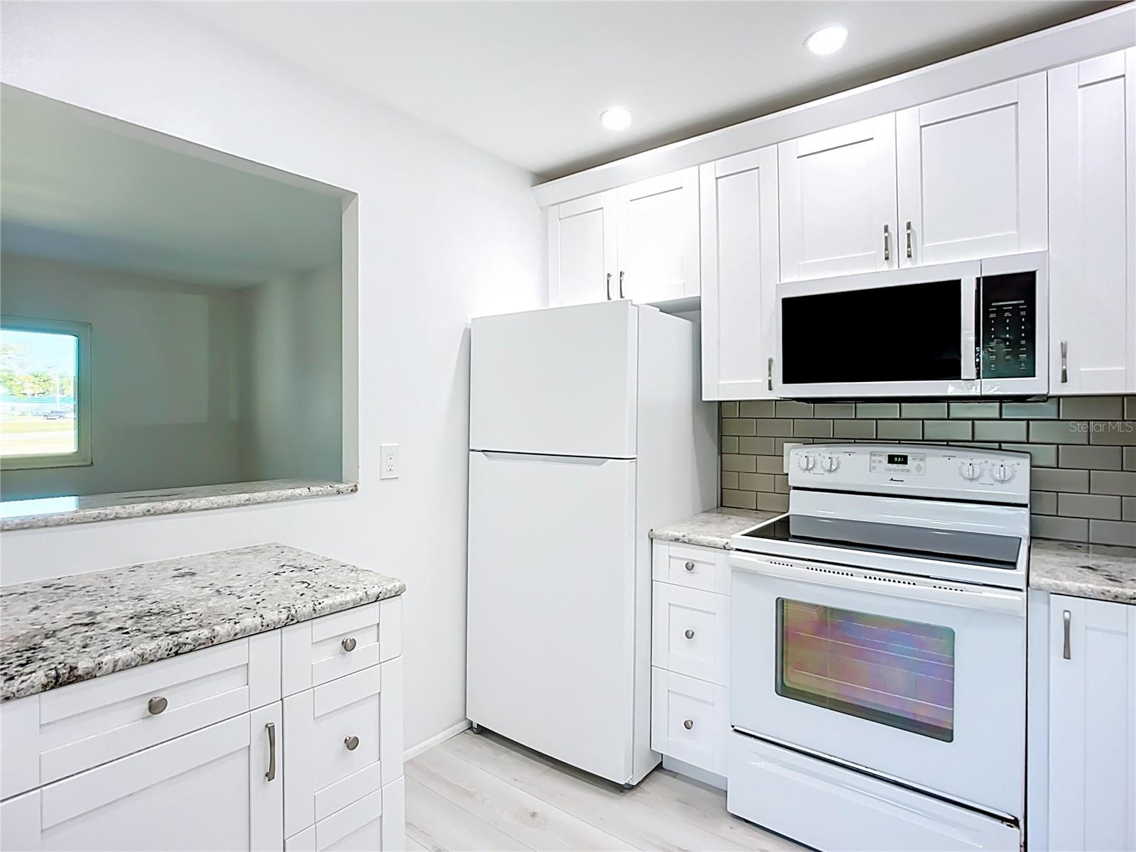 1811 BEDFORD LN #166 — photo 8