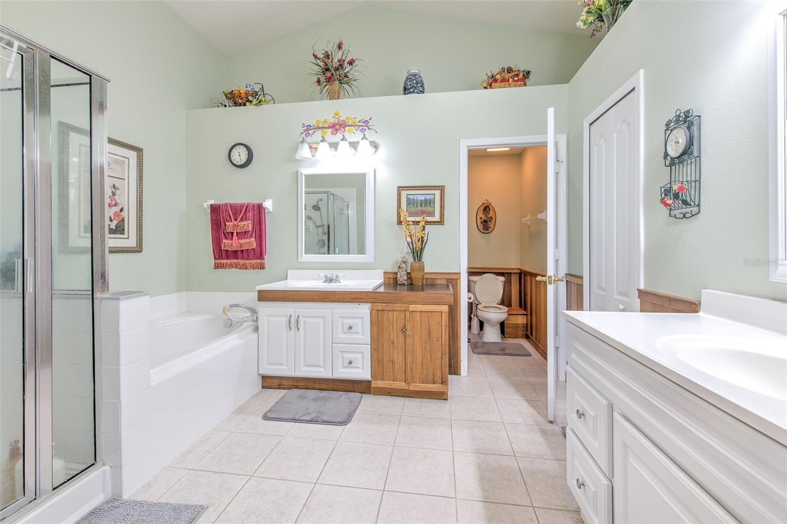 13326 EVENING SUNSET LN — photo 24