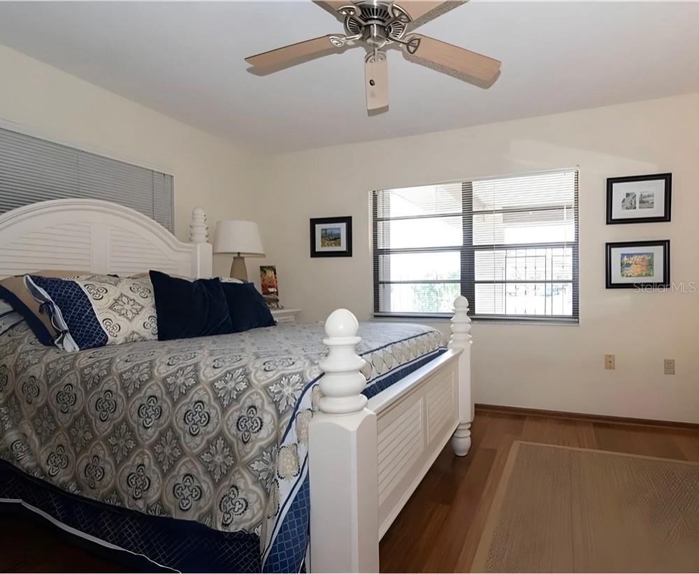 4554 RICKOVER CT — photo 4
