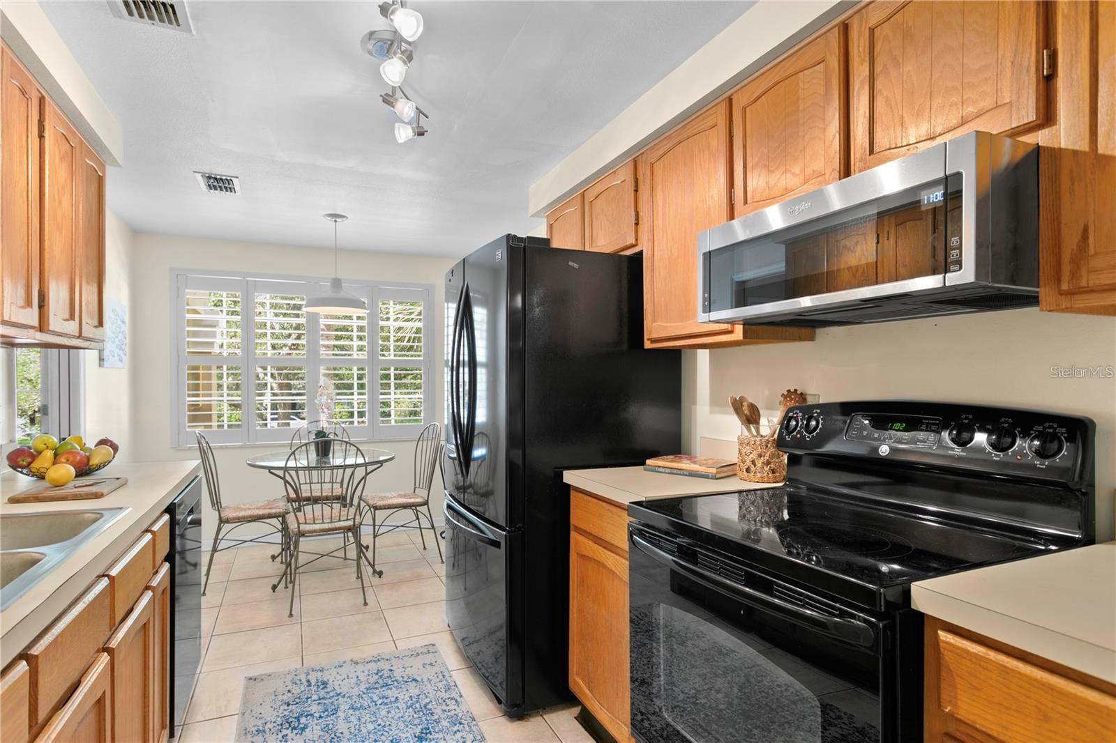 10823 INDIAN HILLS CT #33 — photo 11