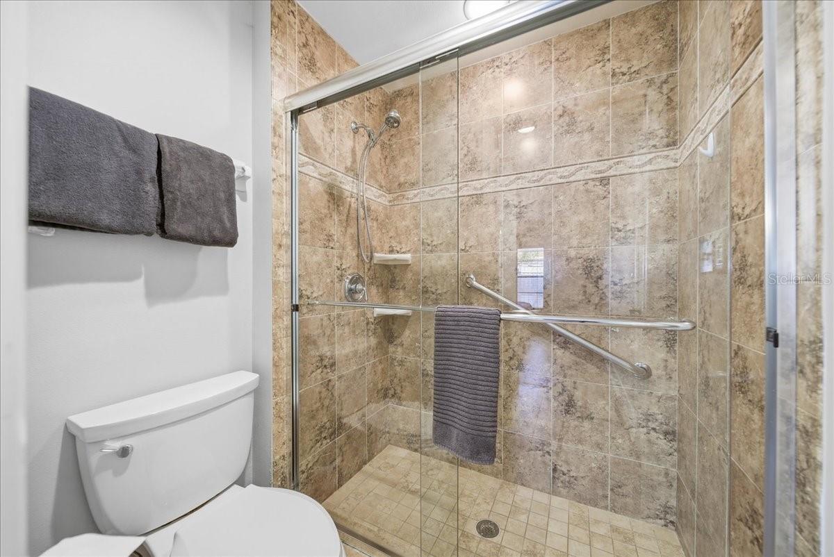 5883 WHISTLEWOOD CIR — photo 23