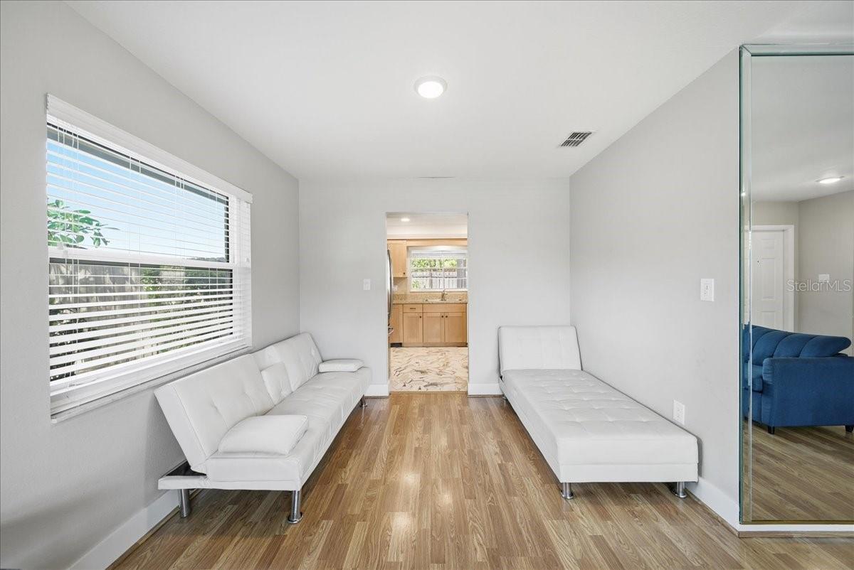 5883 WHISTLEWOOD CIR — photo 10