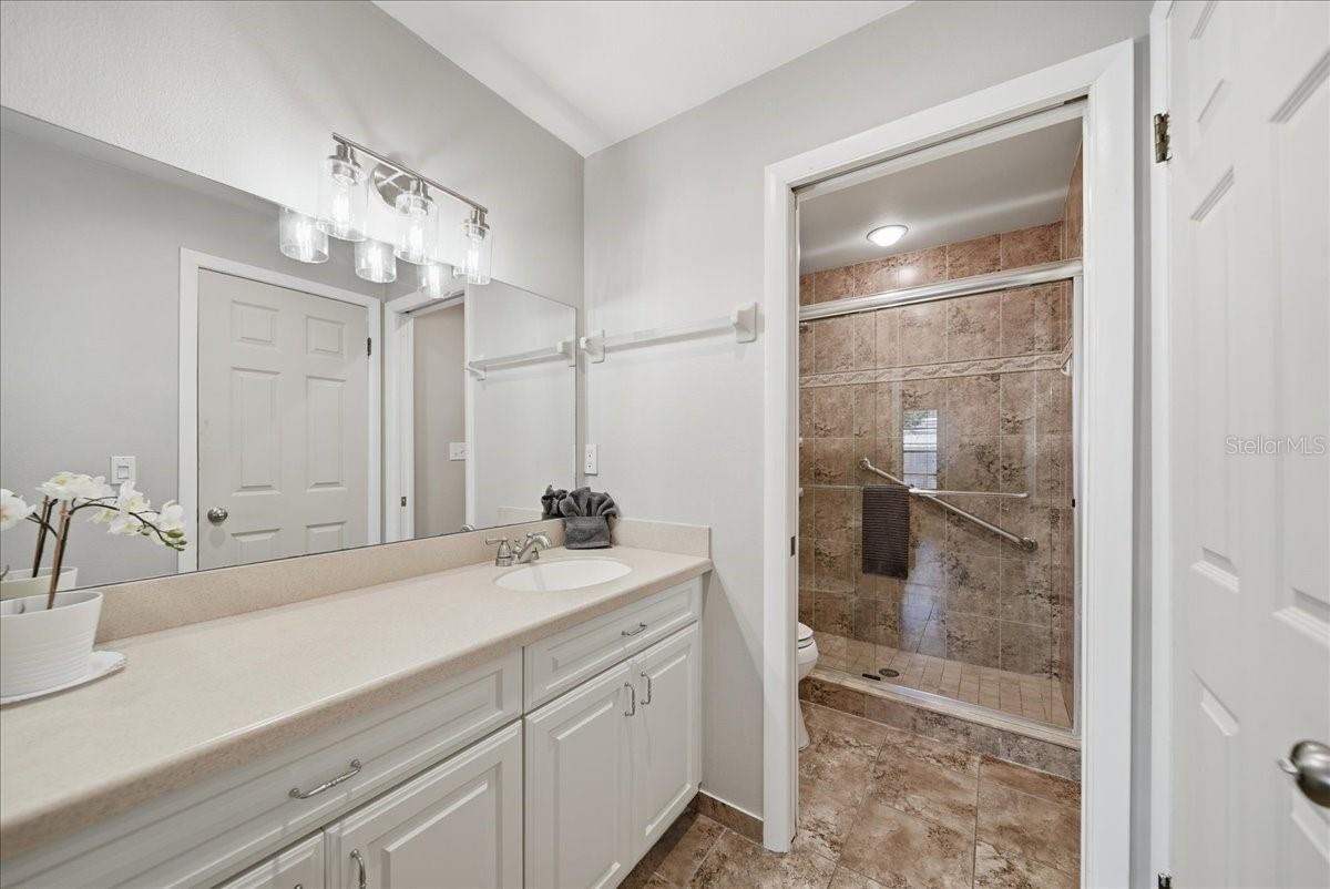 5883 WHISTLEWOOD CIR — photo 24