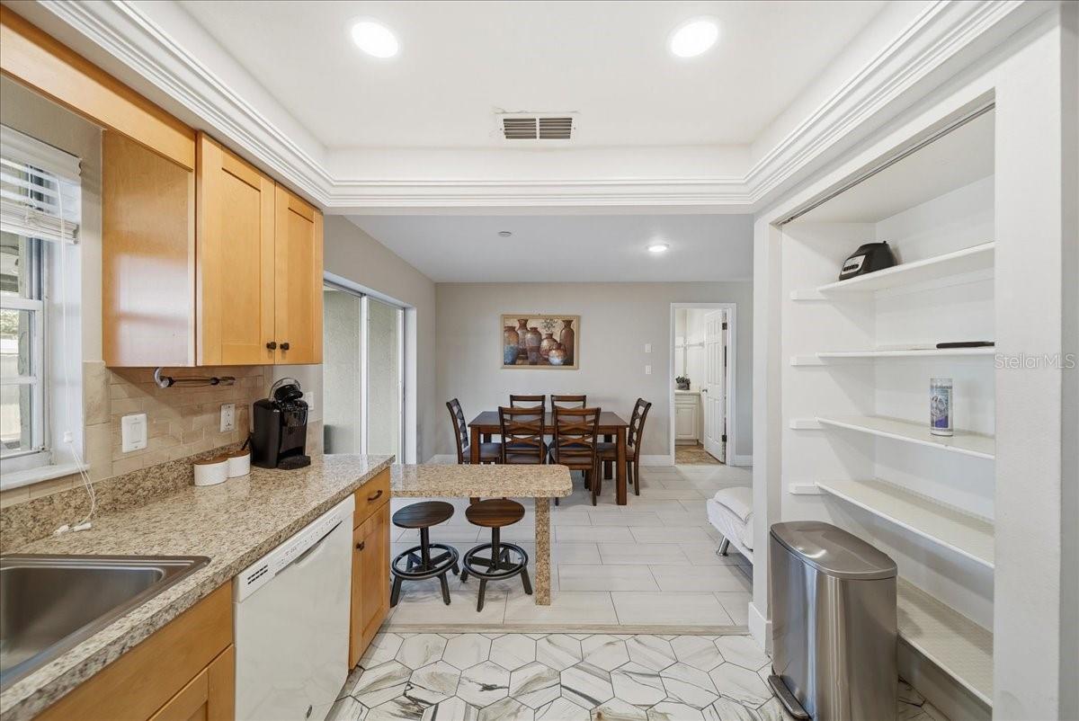 5883 WHISTLEWOOD CIR — photo 14