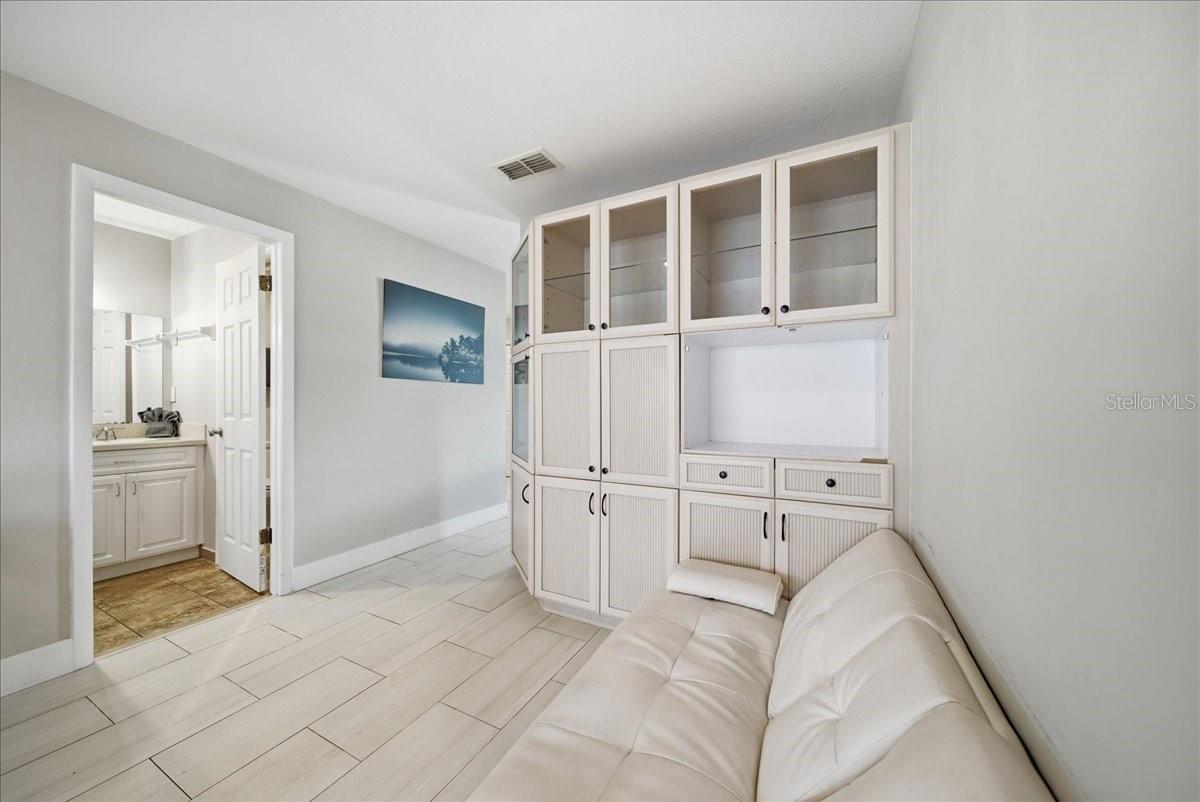 5883 WHISTLEWOOD CIR — photo 19