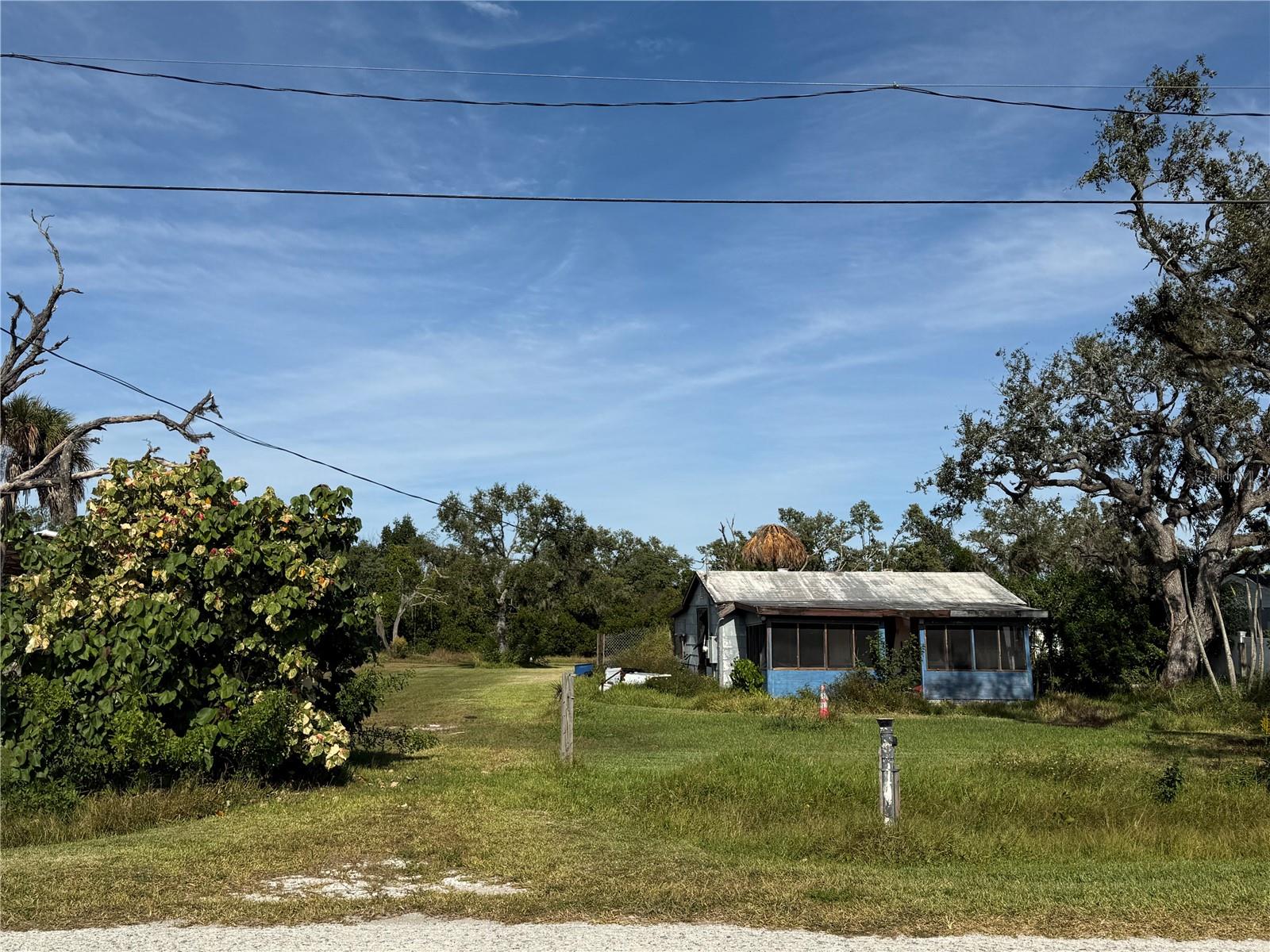 916 PINEY POINT RD — photo 13
