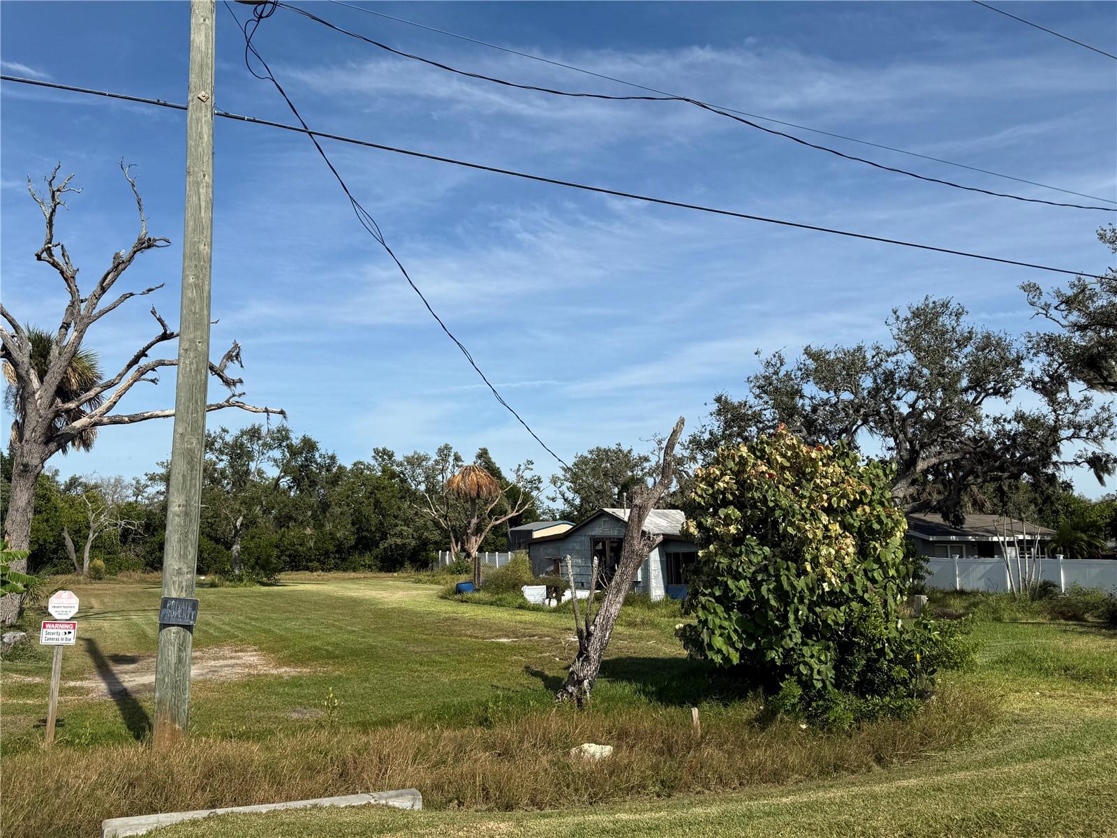 916 PINEY POINT RD — photo 12