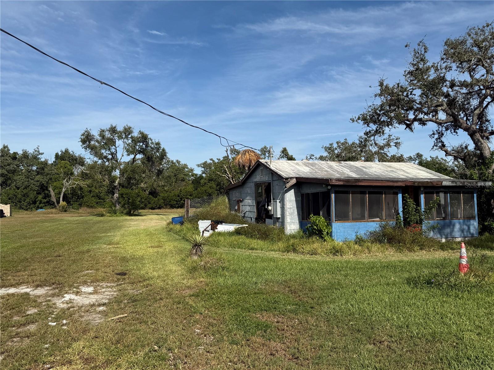 916 PINEY POINT RD — photo 3