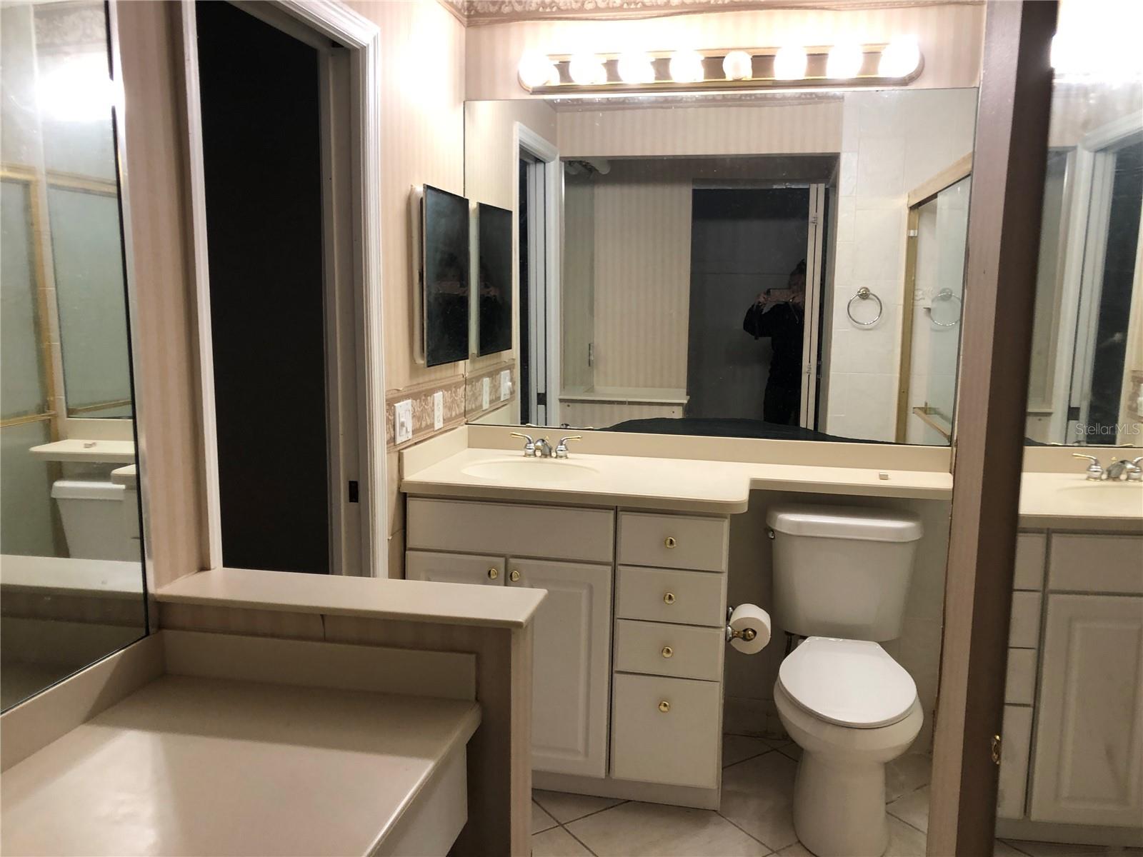 Home in TAMPA — photo 15