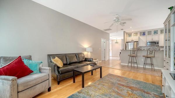 9528 HAWKSMOOR LN — photo 21