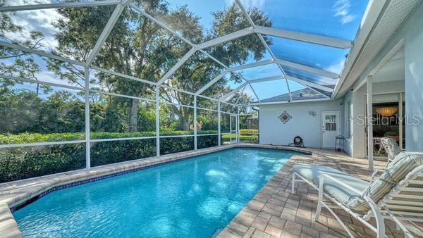 9528 HAWKSMOOR LN — photo 34