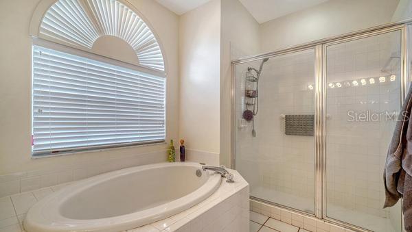 9528 HAWKSMOOR LN — photo 25