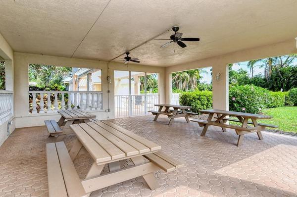 9528 HAWKSMOOR LN — photo 42