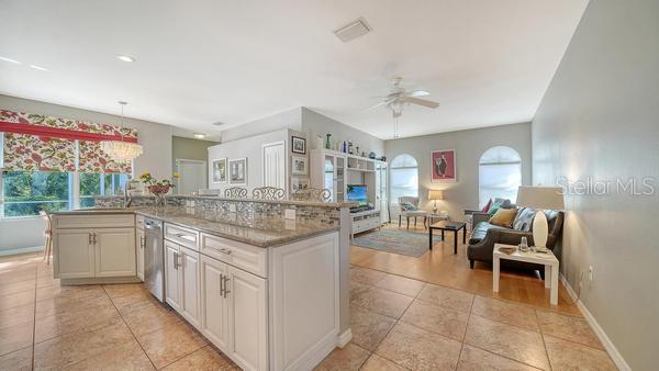9528 HAWKSMOOR LN — photo 12