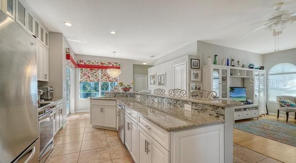 9528 HAWKSMOOR LN — photo 13