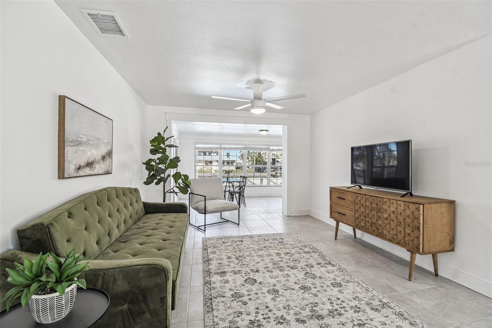 13711 ALLYN DR — photo 24