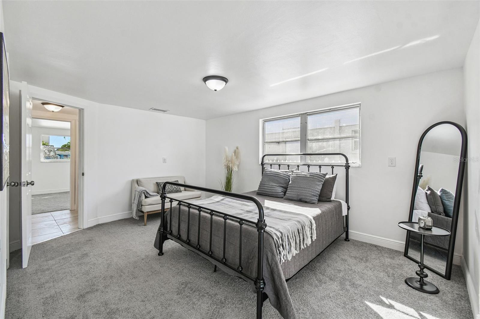 13711 ALLYN DR — photo 29