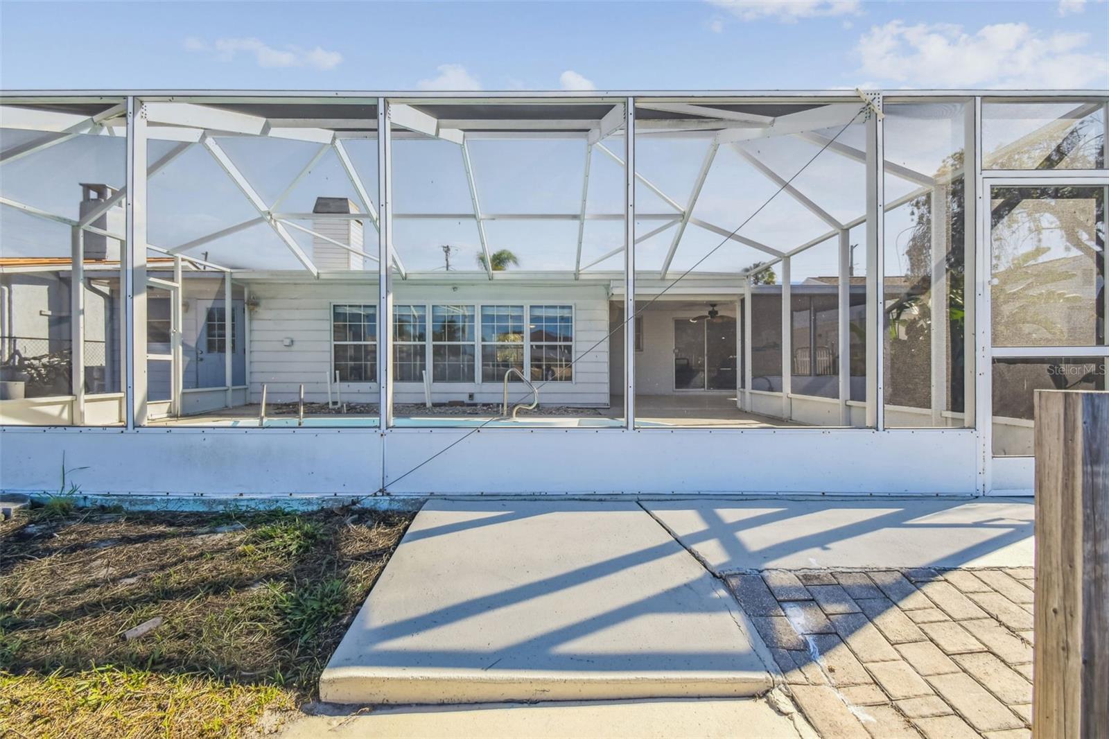 13711 ALLYN DR — photo 42