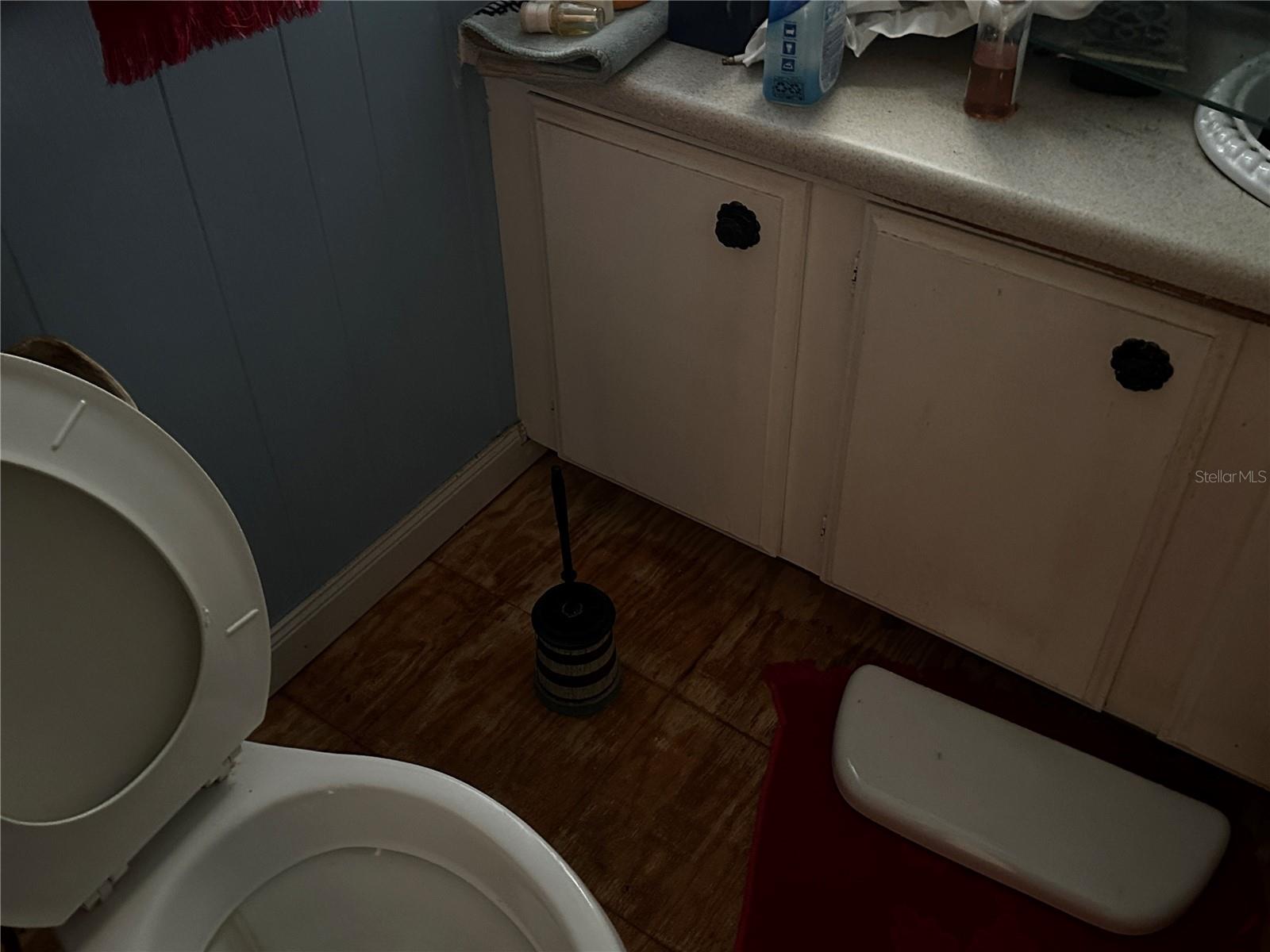 361 TAMPICO DR — photo 17