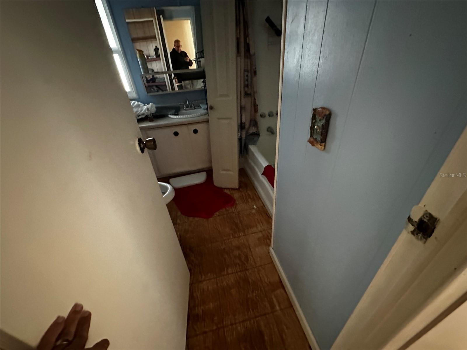 361 TAMPICO DR — photo 19