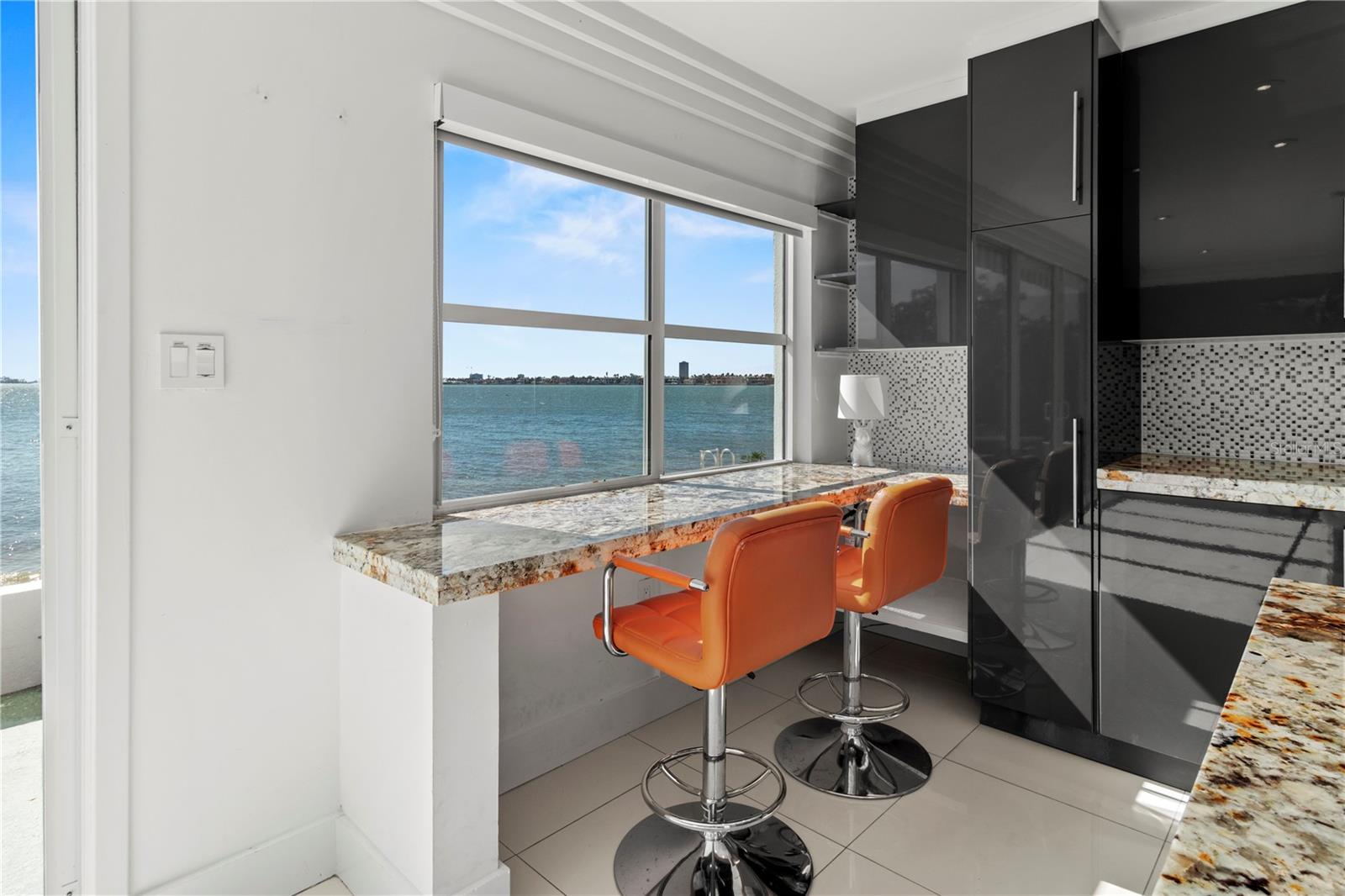 400 GOLDEN GATE PT #11 — photo 10