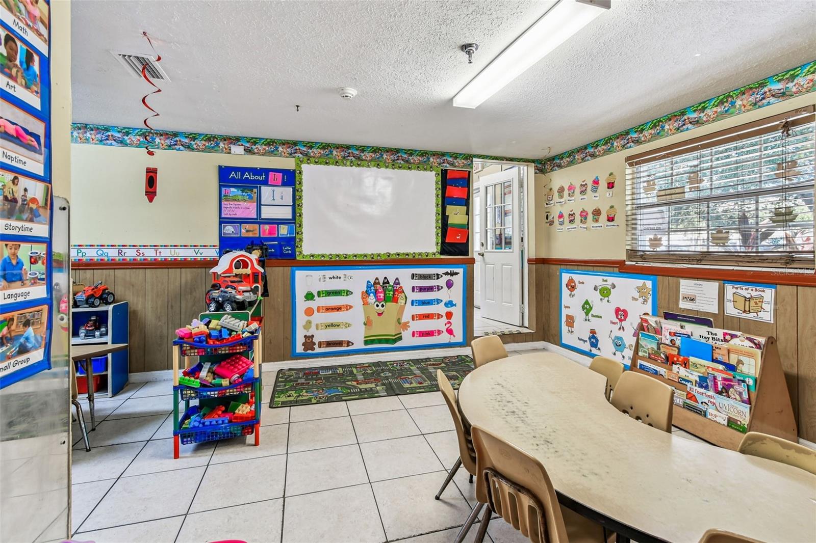 9912 N MYRTLE ST — photo 24