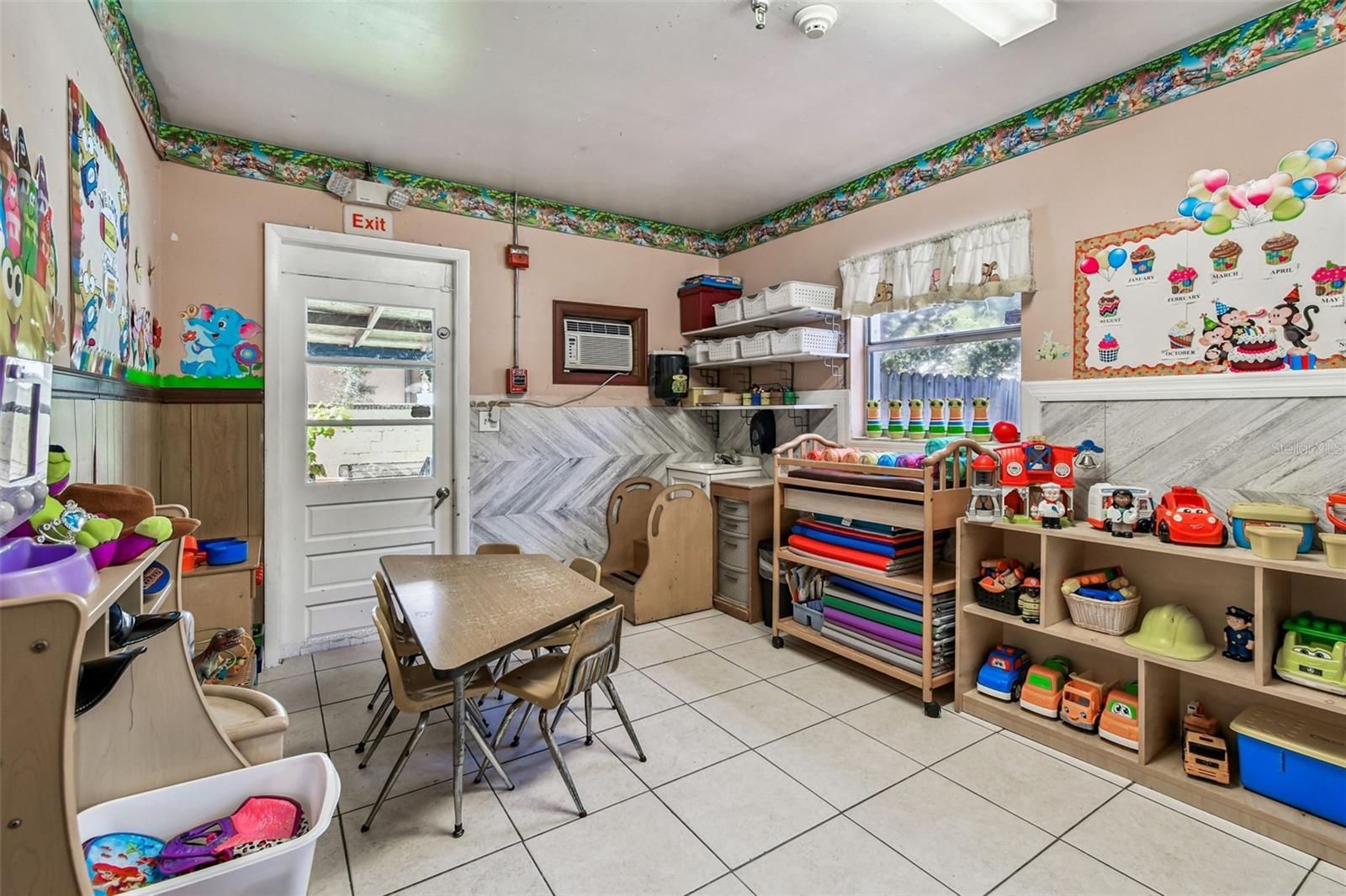 9912 N MYRTLE ST — photo 29