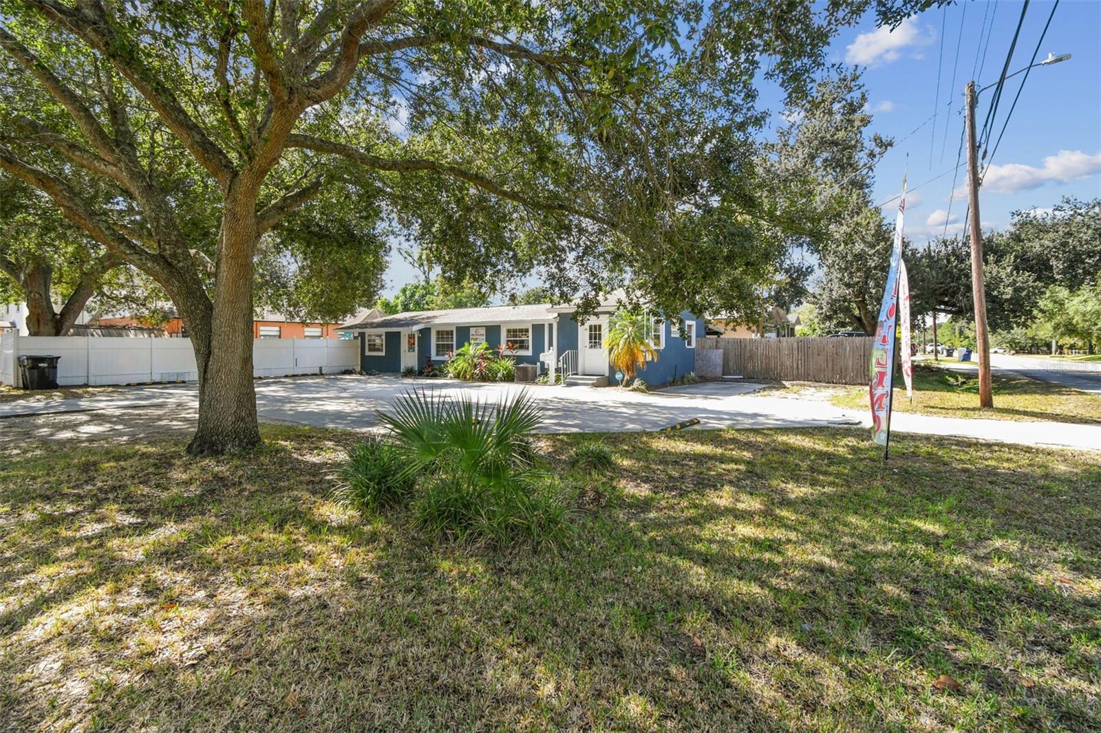 9912 N MYRTLE ST — photo 2