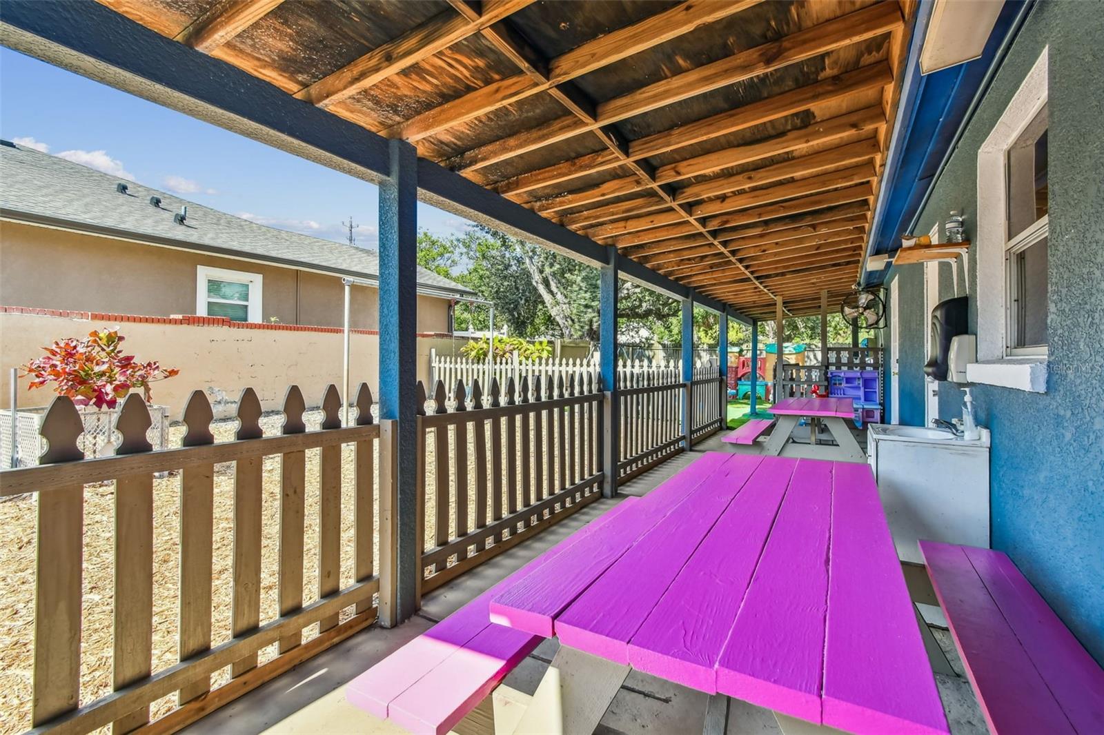 9912 N MYRTLE ST — photo 32