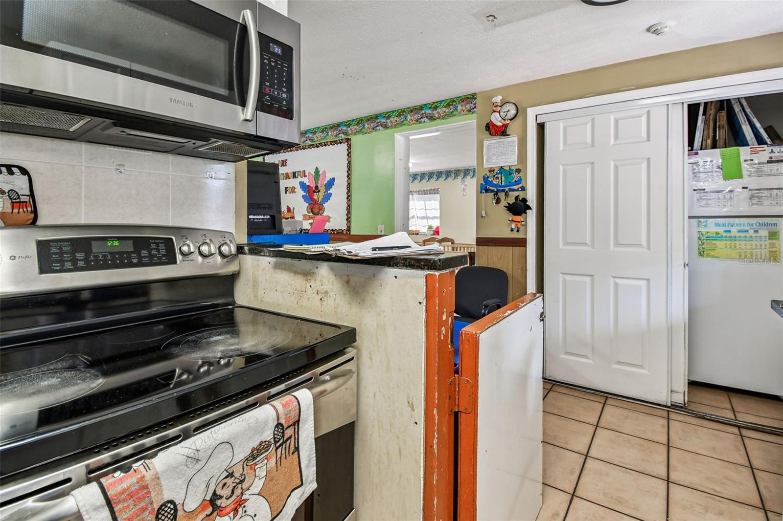 9912 N MYRTLE ST — photo 52
