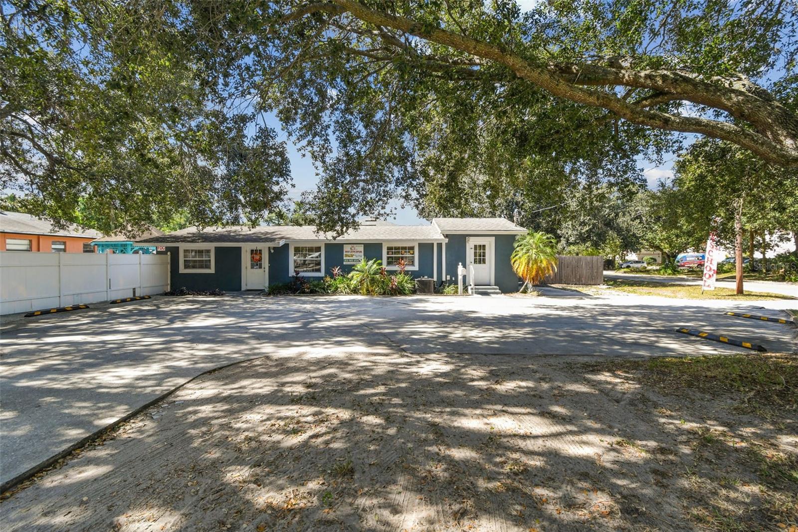 9912 N MYRTLE ST — photo 3