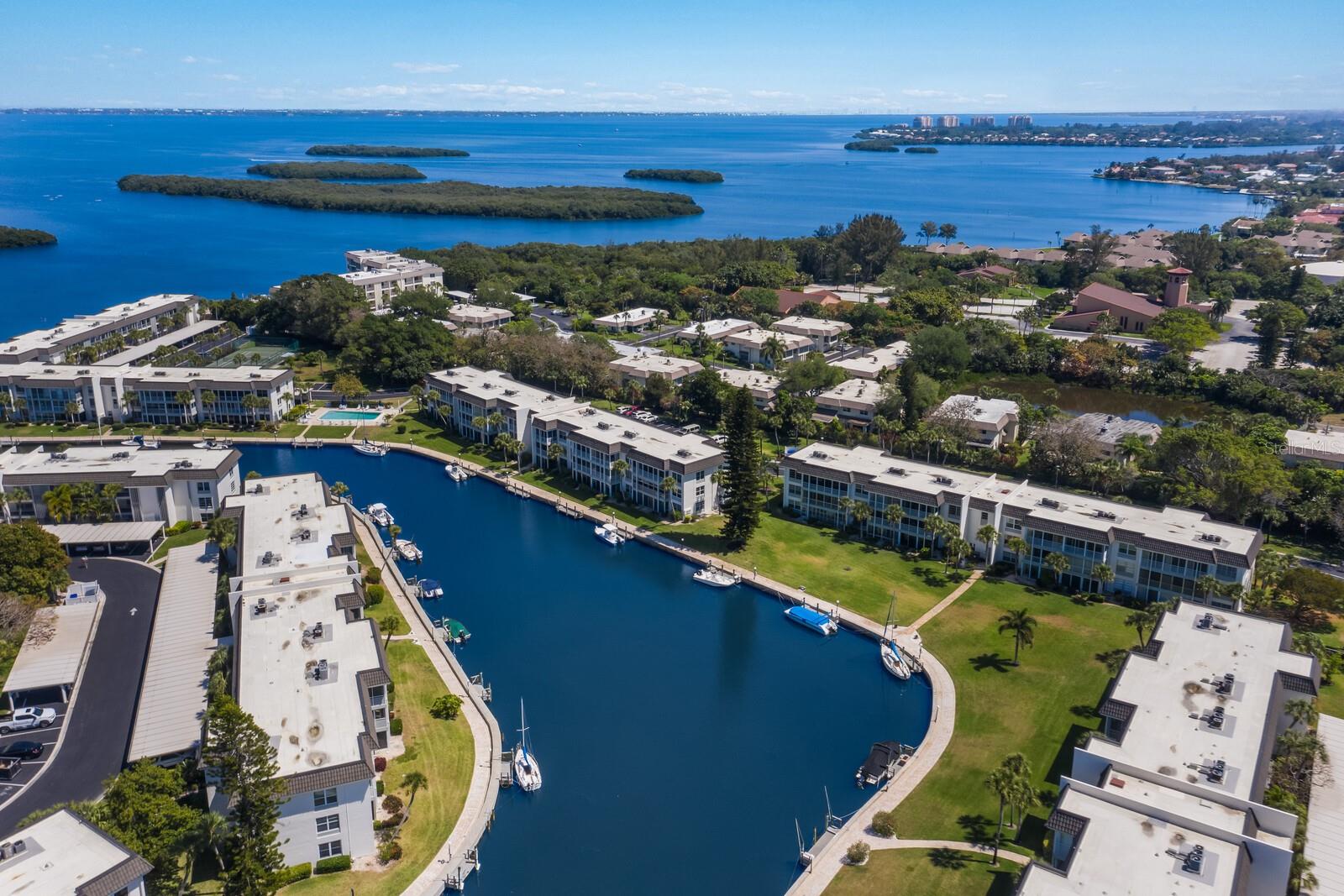 4380 EXETER DR #H202 — photo 4