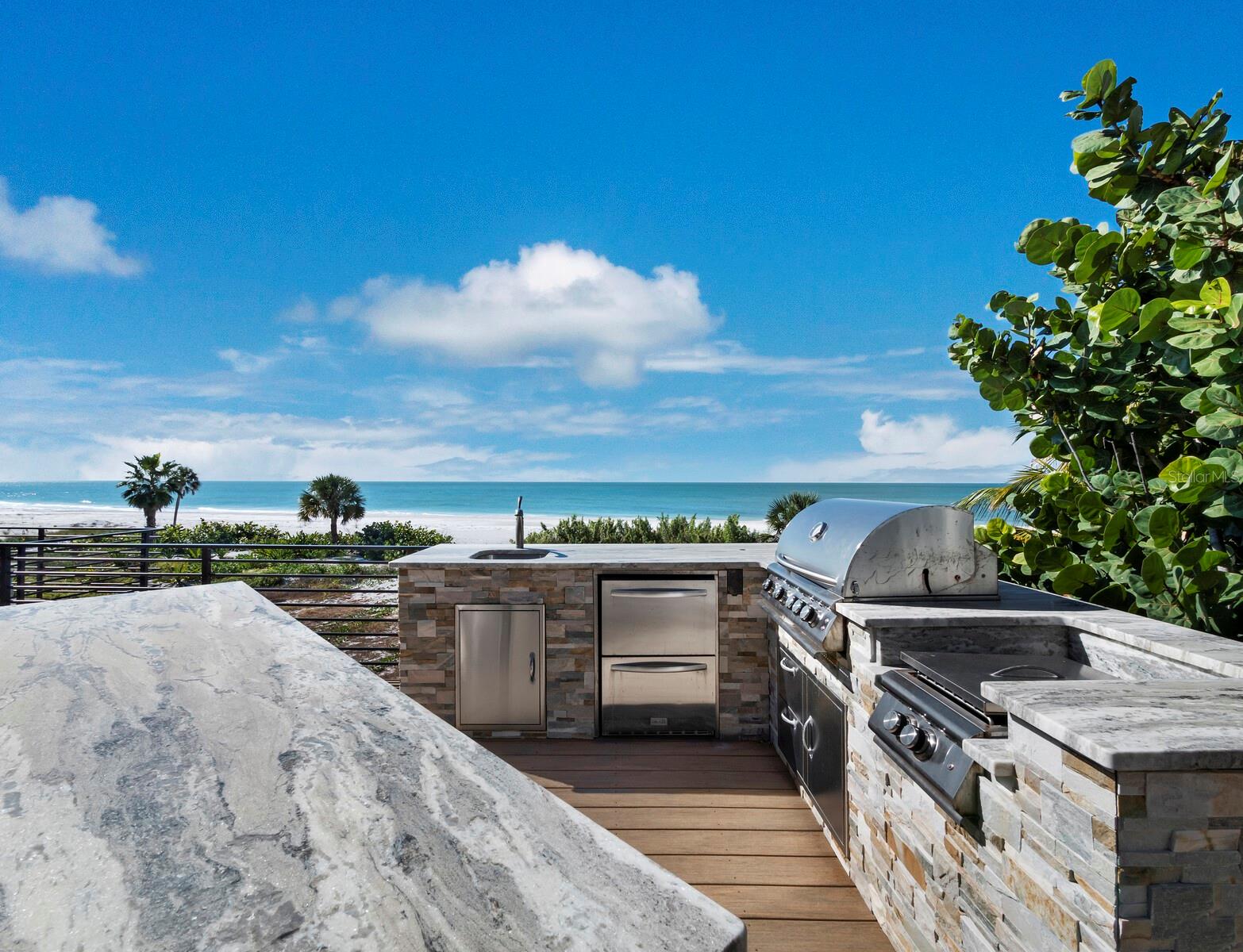 6685 GULF OF MEXICO DR — photo 61